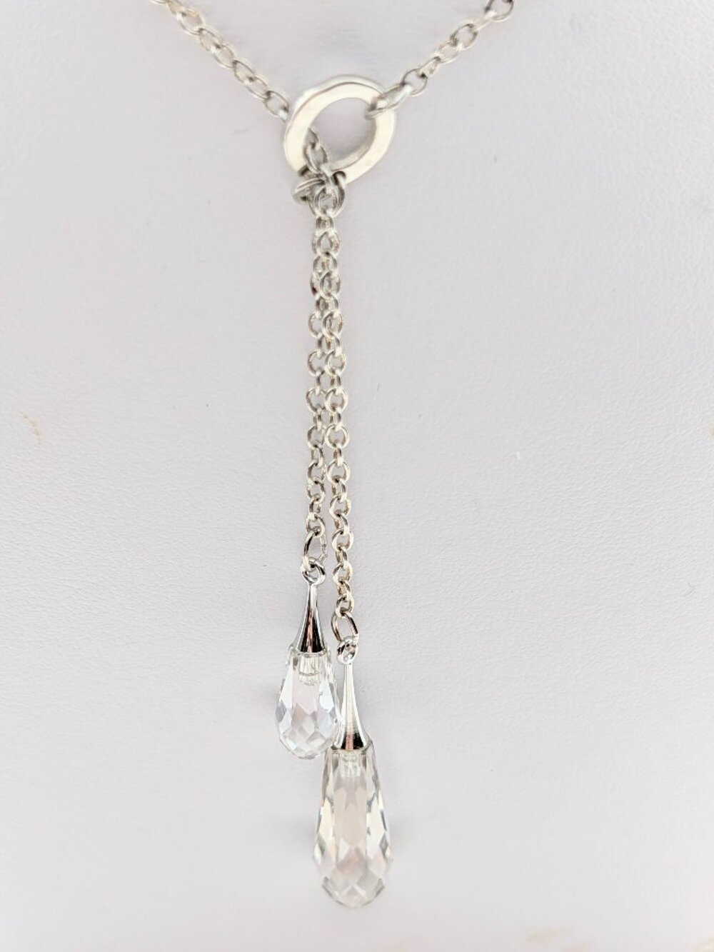 NWOT Holly Yashi Raindrop Lariet Necklace